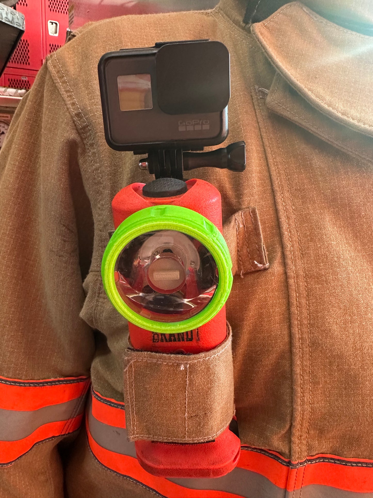 GoPro compatible mount for Streamlight Survivorlight brand flashlights