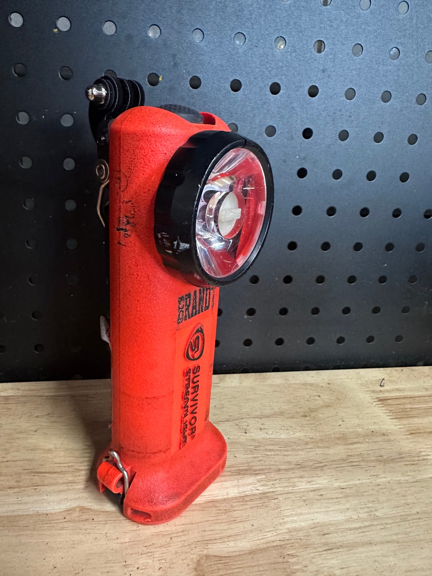 GoPro compatible mount for Streamlight Survivorlight brand flashlights