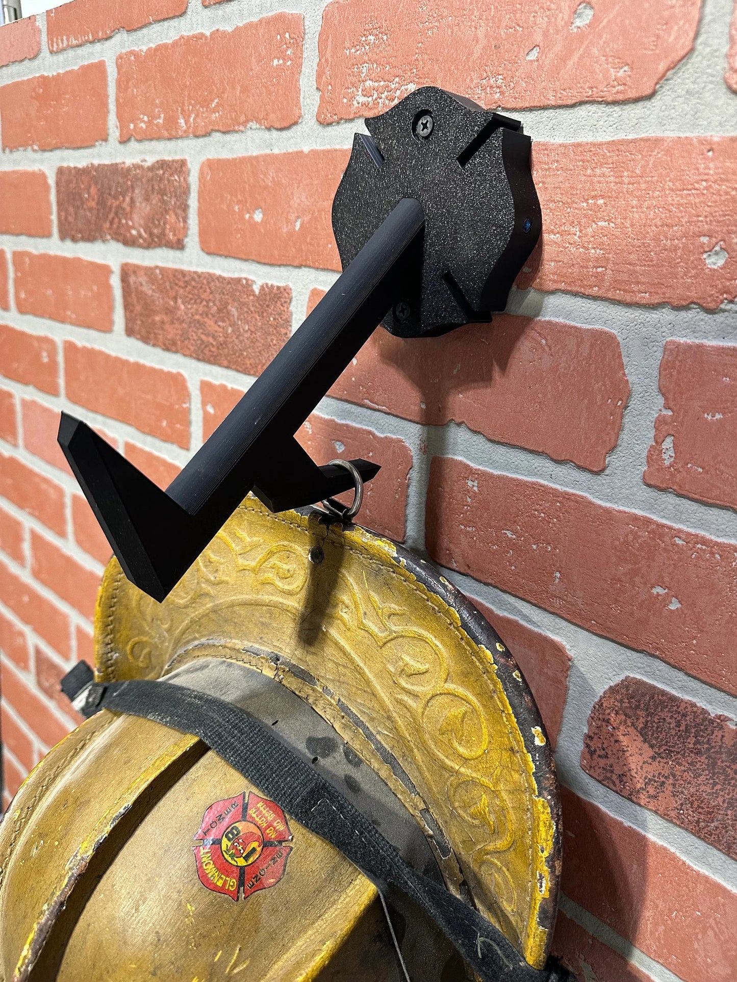 Fire Helmet Wall Mount Display - New York Roof Hook Design